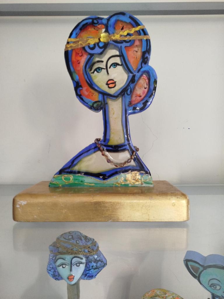 Why Choose Amin Chaouali's Artworks to Elevate Your Private Collection?